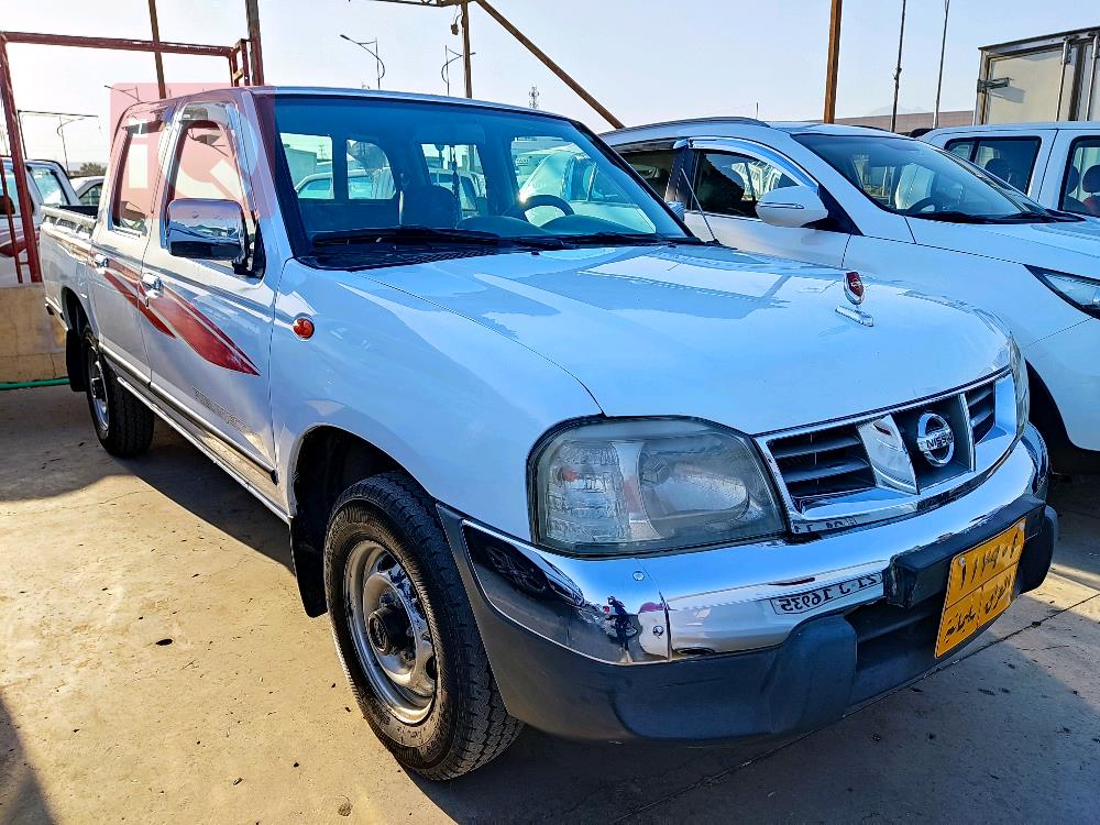 نيسان بيك اب